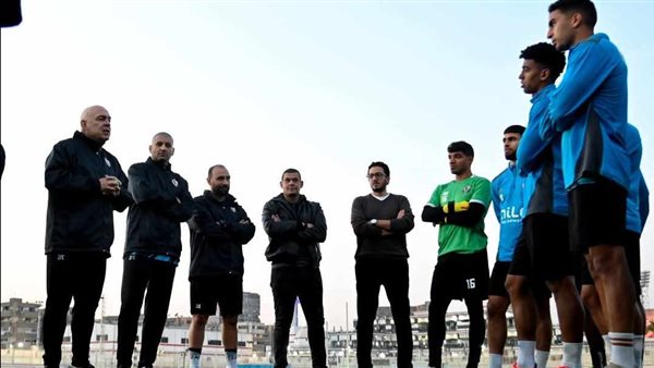 جروس يطالب لاعبى الزمالك بالتركيز وتنفيذ المطلوب فى مواجهة الاتحاد