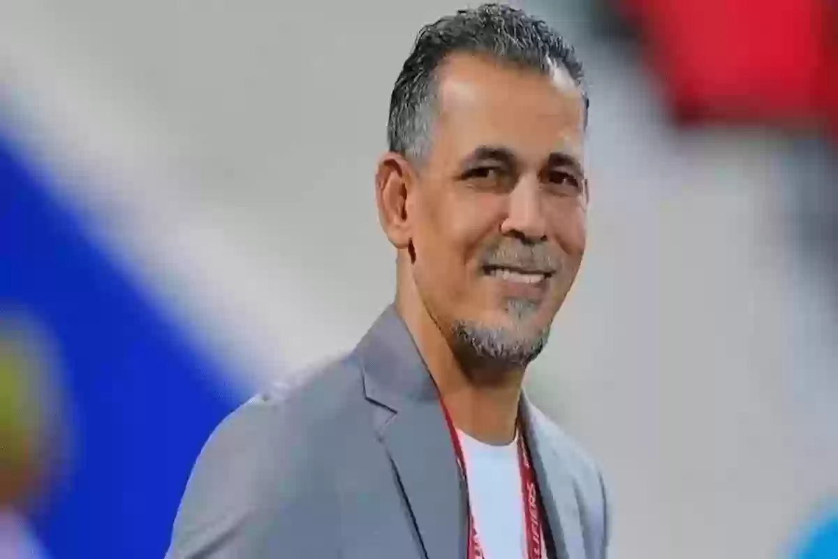 لا يستحق منصبه!! آل الشيخ يفتح النار على يونس محمود بعد تصريحاته ضد المنتخب السعودي