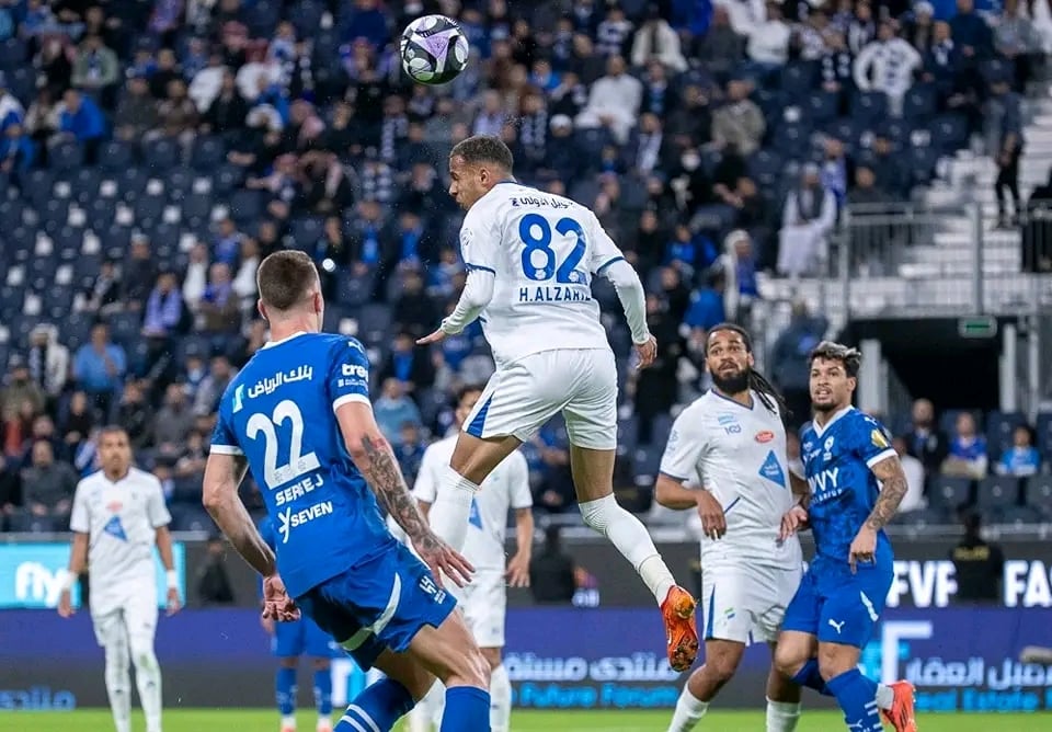 بتسعة أهداف.. الهلال يحقق انتصارًا تاريخيًا على الفتح بالدوري السعودي