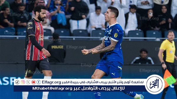 الهلال يكتسح الرائد بثلاثية في دوري روشن السعودي