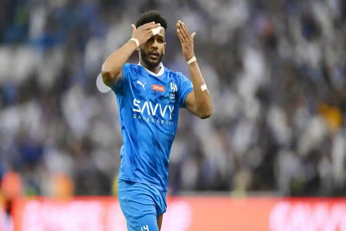 لا وجود للدفاع المحلي!! نور يفجر صدمة مدوية عن الهلال السعودي ومصير البليهي