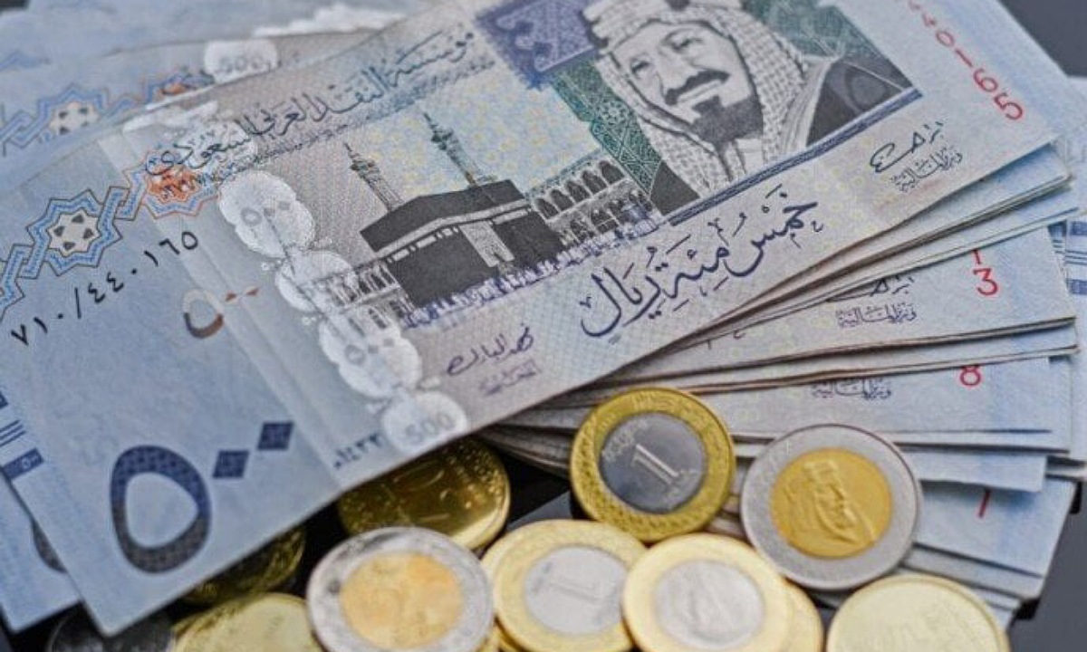 سعر الريال السعودي مقابل الجنيه  اليوم الاثنين 6-1-2025| استقرار حذر