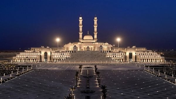 احتفال النصف من شعبان.. الرئيس السيسي ينيب محافظ القاهرة لحضور ذكرى تحويل القبلة