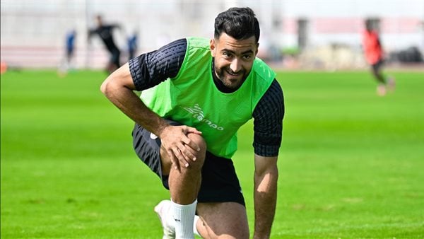 بعد نجاح جراحة الرباط الصليبي.. حمزة المثلوثي يتواجد في مران الزمالك