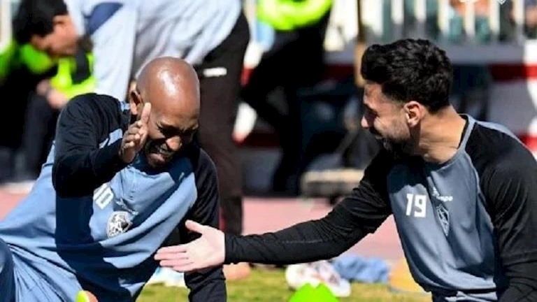 “ممر شرفي”.. لاعبو الزمالك يحتفلون بعيد ميلاد شيكابالا في ال