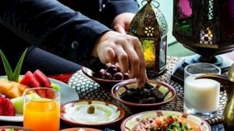 دعاء السحور وموعده في ليلة 4 رمضان 2025: اللهم اجبر خاطري جب