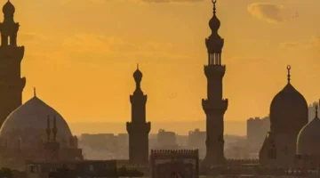 موعد آذان المغرب 4 رمضان 2025