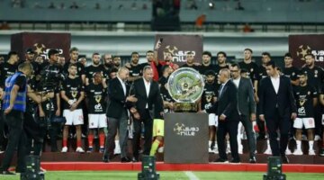 الأهلي يسلم درع الدوري لرابطة الأندية استعدادًا لجولة الختام