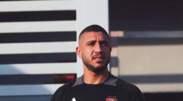جماهير الأهلي تساند حمزة علاء قبل مواجهة فاركو وتوجه رسالة هامة لرامي ربيعة