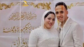 ناصر منسي مهاجم الزمالك يشارك جمهوره بلحظات من عقد قرانه