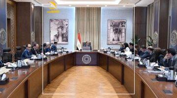 عاجل.. 
                                            رئيس الوزراء يستعرض مجموعة مقترحات لخفض معدلات الدَين كنسبة من الناتج المحلى