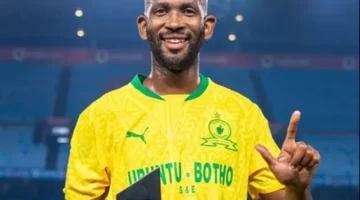 لاعب صنداونز يكشف: لحظة حاسمة قبل مباراة الأهلي غيّرت موسمي