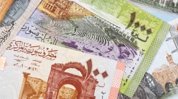 «هبوط مفاجئ» سعر الليرة السورية مقابل الدولار اليوم الثلاثاء 13/5/2025 وتغيرات كبيرة بالسوق والبنوك