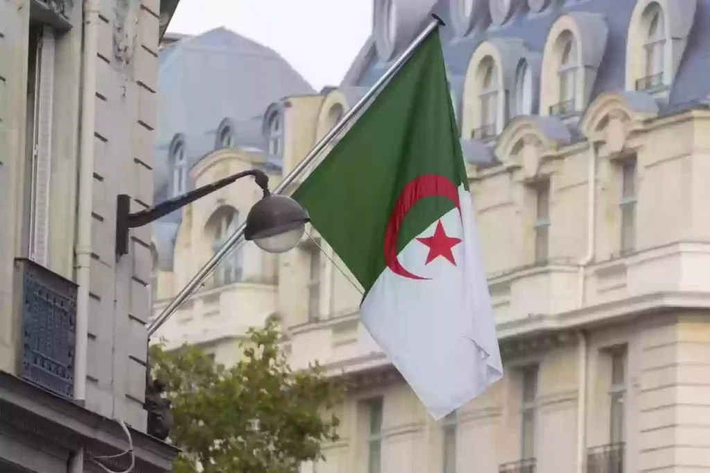 التقديم في منحة المرأة الماكثة بالبيت 1.webp