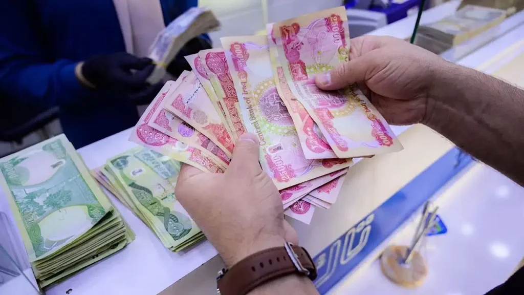 عاجل. سلم رواتب المتقاعدين والعسكريين في الجزائر الجديد 1 1 1 1.webp