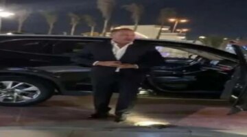 لمة الكبار.. الخطيب وممدوح عيد يقدمان واجب العزاء في وفاة والدة عمرو الجنايني بحضور مهيب
