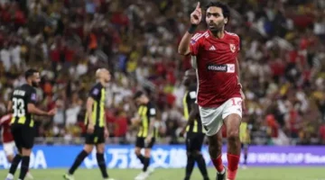 الشحات انفجر.. النجم الأحمر يعلن تعرضه للظلم.. ويكشف سر المنافسة بين الأهلي والزمالك