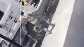 كانت هتولع.. سائق شاحنة بنزين يُضحي بحياته لينقذ العاشر من رمضان من كارثة مؤكدة