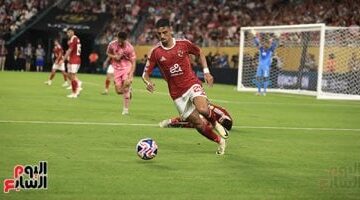 بعد كل ده؟! .. طاهر محمد طاهر يكشف حقيقة فرص الأهلي الضائعة أمام إنتر ميامي وموقف التأهل المثير