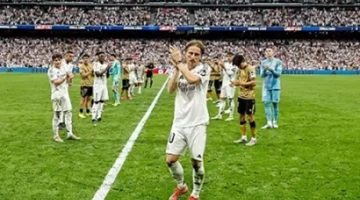الصدمة الكبرى.. أسطورة ريال مدريد لوكا مودريتش يقترب من انتقال مفاجئ لنادي ميلان الإيطالي