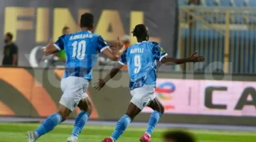 محدش كان يتوقع كده.. شاهد اللقطات المجنونة للشوط الأول بنهائي أفريقيا بين بيراميدز وصنداونز (فيديو)