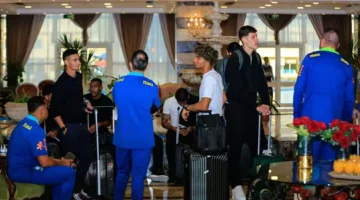 السامبا في مصر.. منتخب البرازيل وصل للمشاركة في بطولة خوفو الدولية الودية