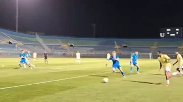 مفاجأة في خوفو.. البرازيل وأيسلندا يتعادلان سلبيًا في الشوط الأول ببطولة خوفو (فيديو)
