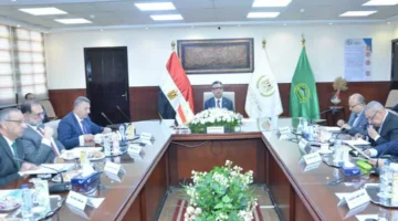 لقمة عيشك.. وزير التموين يترأس الاجتماع الأهم لـ “القابضة للصوامع”