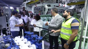 مش مجرد زيارة.. وفد كيني رفيع يزور ميناء الإسكندرية لتعزيز التعاون (بالصور)