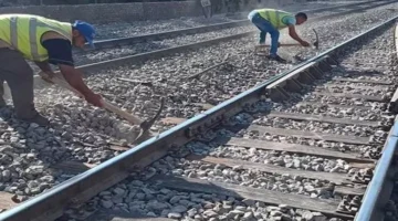 مفيش أجازة.. عمال السكة الحديد يواصلون العمل لخدمة المسافرين في عيد الأضحى