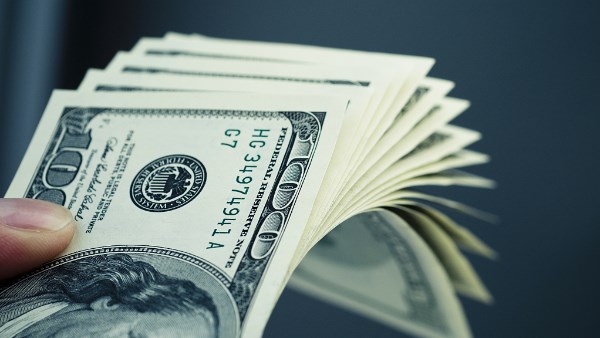 مفاجأة السوق سعر الدولار .. تحديث المساء 1 أغسطس 2025 2 مفاجأة السوق سعر الدولار .. تحديث المساء 1 أغسطس 2025