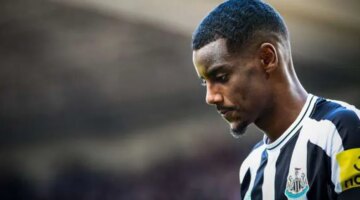 صدمة لليفربول.. سيسكو يجتاز الكشف الطبي في مانشستر يونايتد