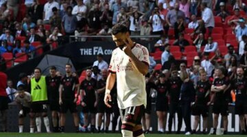 عقدة النهائيات.. هل حارس كريستال بالاس هو السبب في إخفاق صلاح واللاعبين المصريين؟