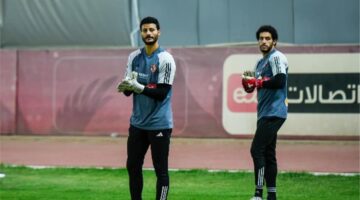 قرار مثير.. مدرب الأهلي السابق يكشف حقيقة جلوس الشناوي احتياطياً لشوبير أمام مودرن سبورت
