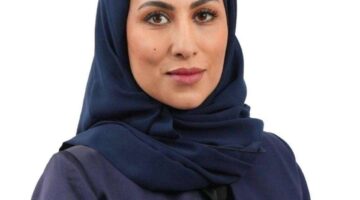 رسميًا.. من هي منى العجمي المتحدثة الجديدة باسم وزارة التعليم؟ أبرز محطات مسيرتها العلمية