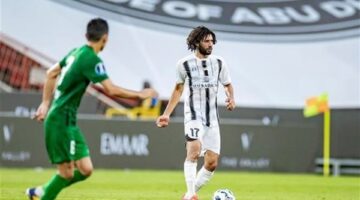 قرار مثير.. محمد النني يتحدث عن أحقية صلاح بالكرة الذهبية وتوقعاته لموسم قوي في الدوري الإماراتي