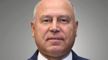 رسميًا.. تجديد الثقة في محمد عامر رئيسًا لهيئة سكك حديد مصر