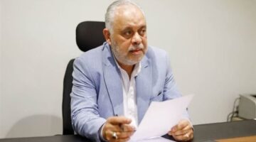 رسميًا.. أشرف زكي يُوجّه رسالة هامة للفنانين بشأن احترام قيم المجتمع