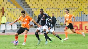 مواجهة نارية.. الأهلي يواجه فاركو بحثًا عن علاج حموضة الصفقات في الدوري المصري