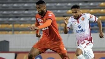 مفاجأة الموسم.. المكناسي يضم المهاجم العربي الناجي
