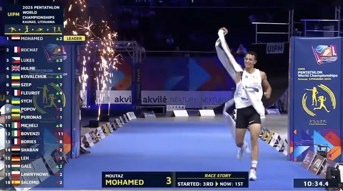 ذهب تاريخي لمصر.. البطل معتز محمد يتصدر المشهد العالمي ويتوج بذهبية بطولة العالم في الخماسي الحديث 4 لحظة تتويج معتز محمد بذهبية بطولة العالم للخماسي الحديث