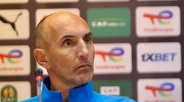من المدرجات.. يورتشيتش يقود بيراميدز أمام المصري بعد طرده أمام الإسماعيلي