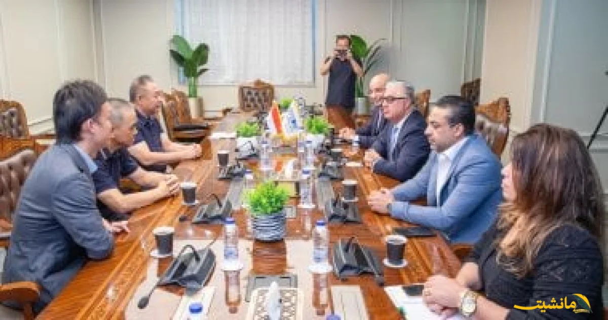 رسميًا.. توقيع عقد إنشاء مصنع “تشانجتشو رامادا” للمنسوجات في القنطرة غرب