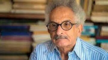 رحيل أديب كبير.. محمود سعد ينعي الكاتب صنع الله إبراهيم