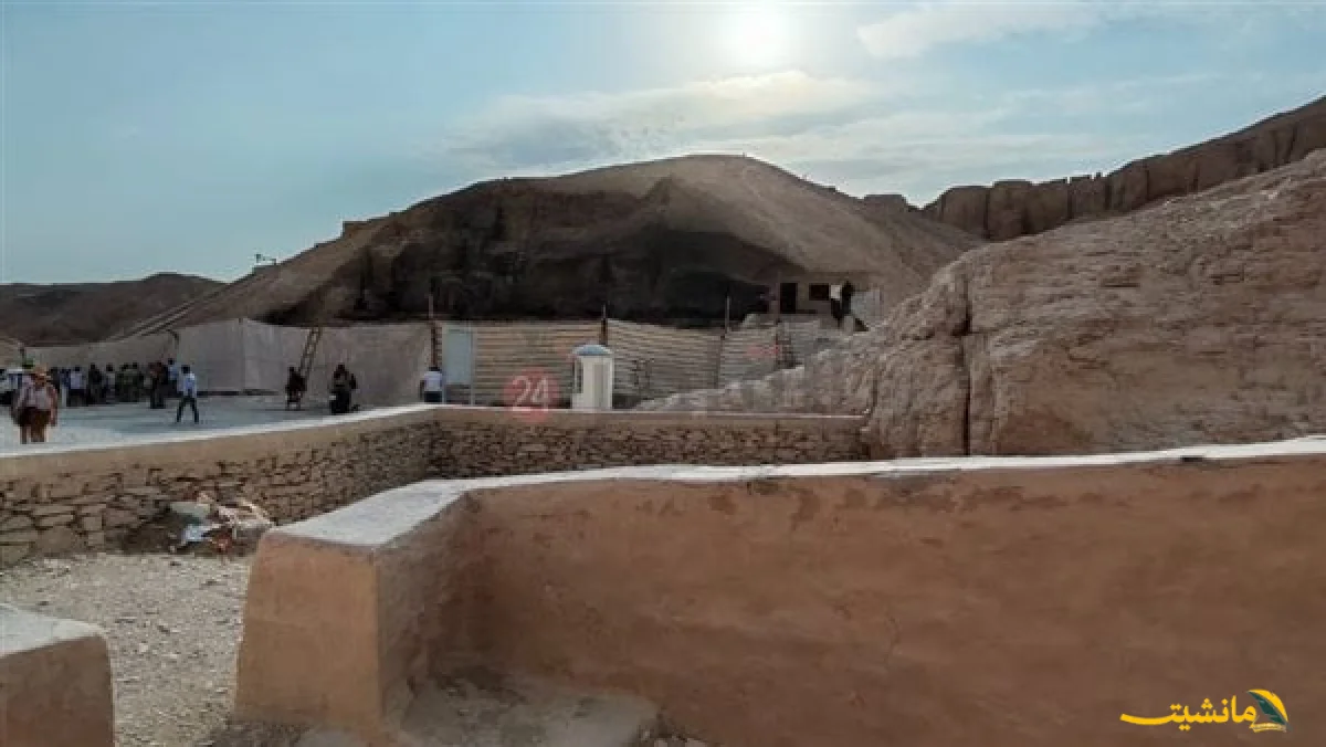 ظهور أول صور.. حريق كافيتريا وادي الملوك في الأقصر