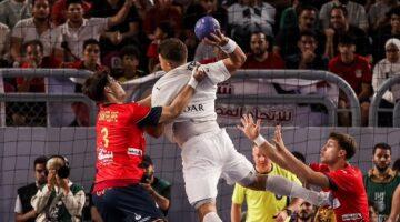خسارة بطعم الفوز.. منتخب مصر للناشئين يُقاتل إسبانيا بشراسة في ربع نهائي مونديال اليد