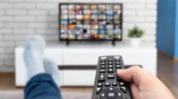 مواجهات حاسمة.. مباريات اليوم الخميس والقنوات الناقلة لها