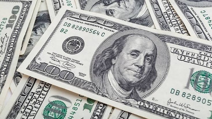 مفاجأة السوق سعر الدولار .. تطورات الأخضر بالبنوك 1 أغسطس 2025 2 مفاجأة السوق سعر الدولار .. تطورات الأخضر بالبنوك 1 أغسطس 2025