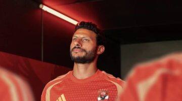 كرة تنس تُثير الجدل.. ماذا فعل الشناوي في مران الأهلي؟