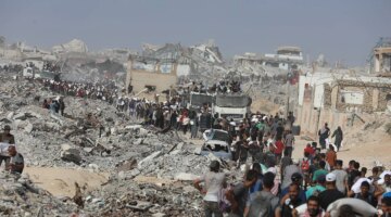 مأساة إنسانية.. ثمانية شهداء فلسطينيين من منتظري مساعدات بغزة